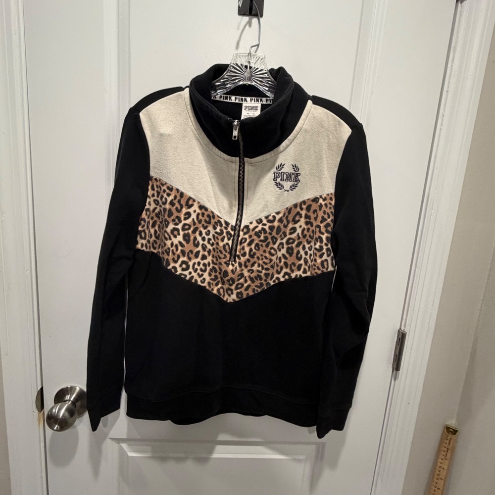 PINK‎ Victoria's Secret Women Quarter Zip Leopard Print Sweatshirt XS